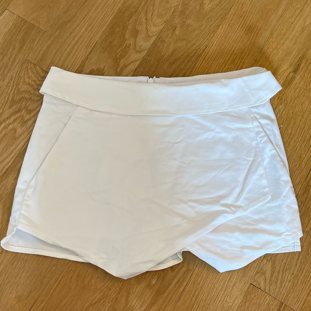 aritzia sunday best white envelope skirt